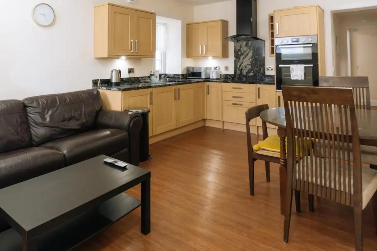 Homely 3 Bedroom In The Heart Of Central Edinburg Exteriör bild